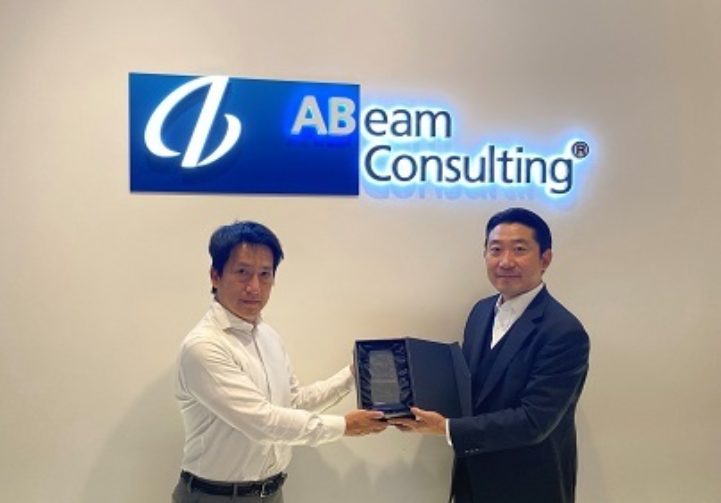 JP BP blog Partner Awards P Award A Beam